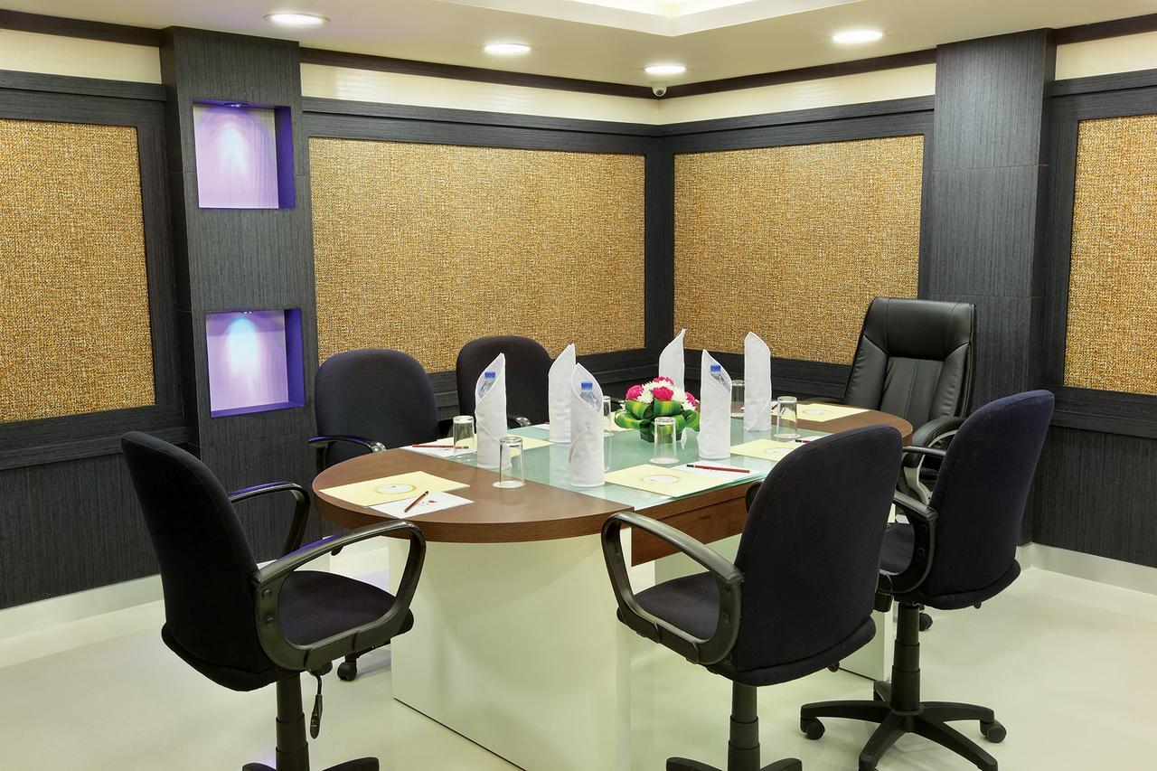 فندق Joyees Residency كوتايم المظهر الخارجي الصورة
